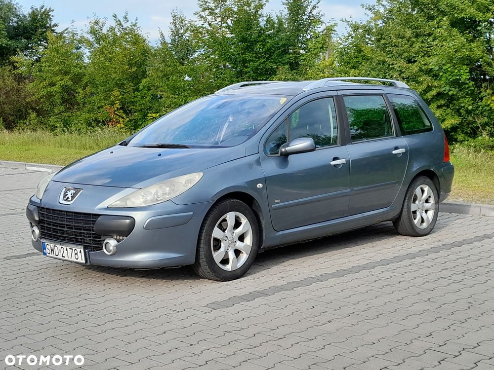 Peugeot 307 - 1