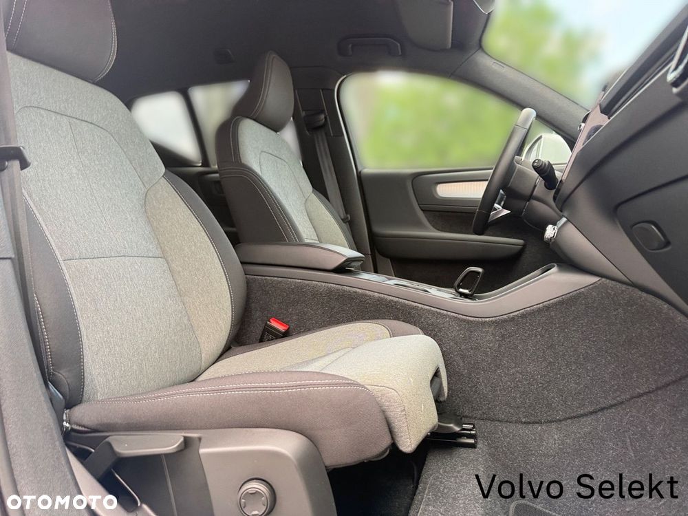 Volvo XC 40 - 26