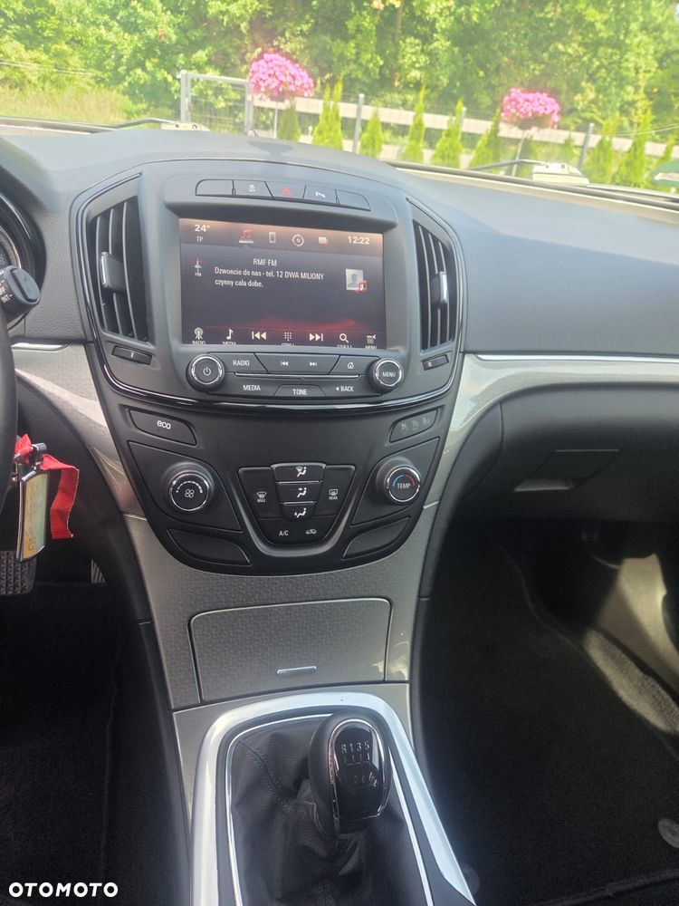 Opel Insignia - 24