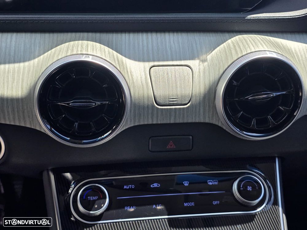 Forthing U-Tour 1.5 T-GDI Bi-Fuel DCT - 16