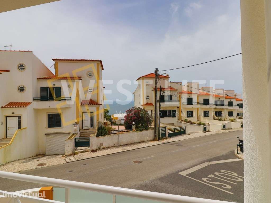 Moradia T3+1 com Vista Mar junto do Centro da Vila de Ericeira - Grande imagem: 3/28