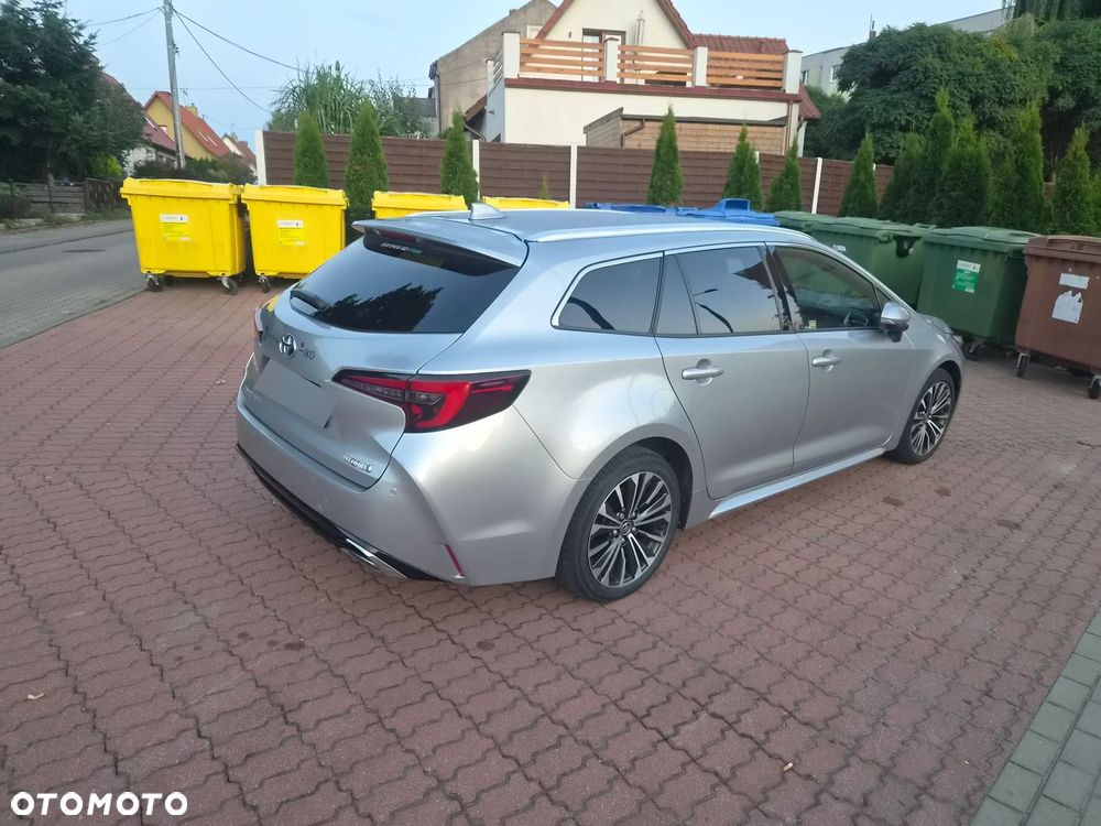 Toyota Corolla 2.0 Hybrid Comfort - 6