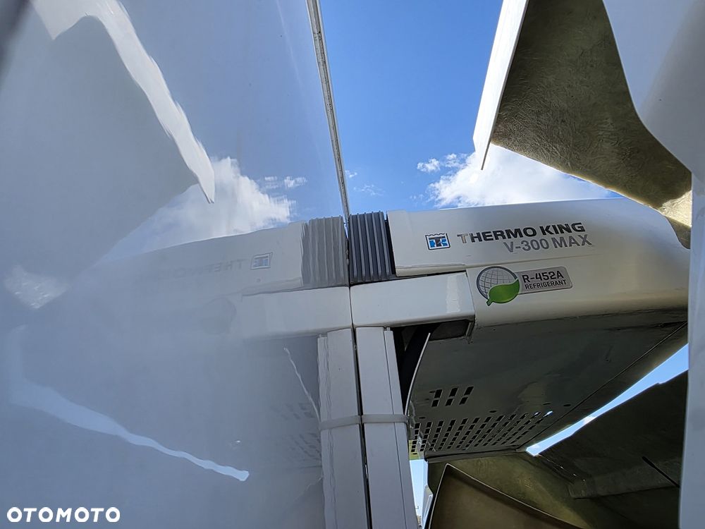 Mercedes-Benz Sprinter chłodnia mroźnia 316  Thermo king + zasilanie elektryczne - 23