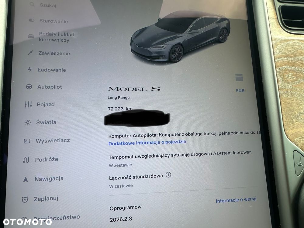 Tesla Model S - 20