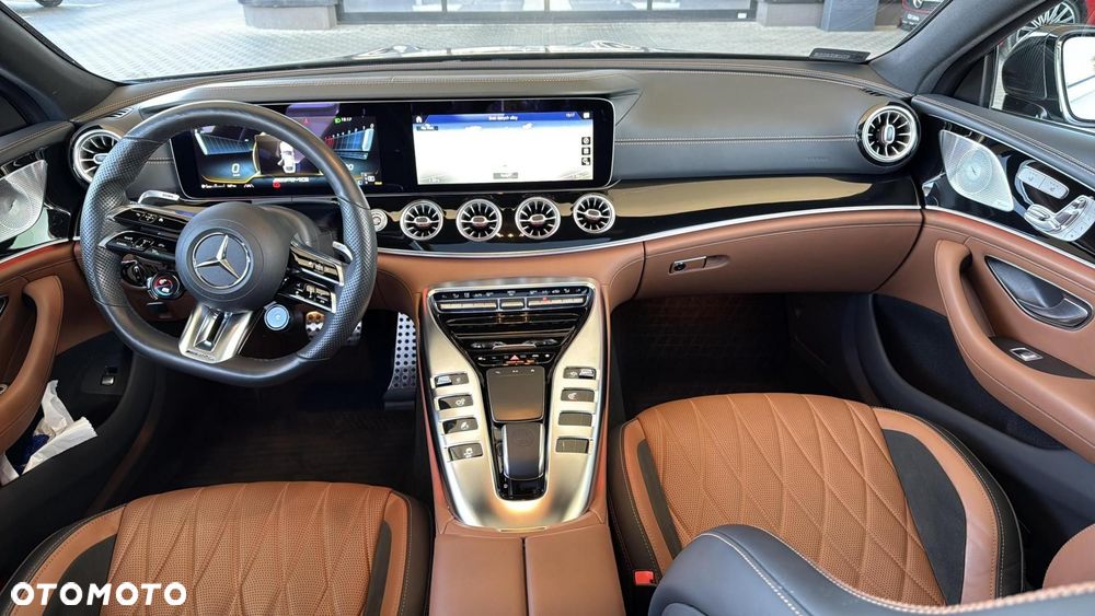 Mercedes-Benz AMG GT - 16