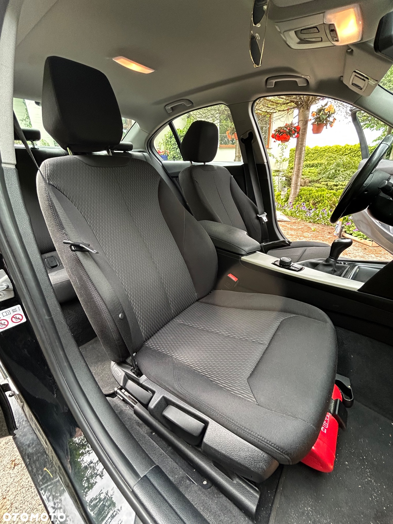 BMW Seria 3 318d - 22