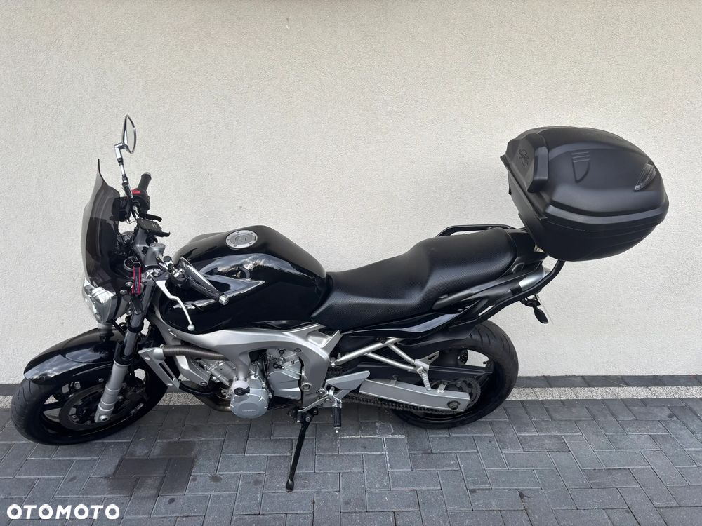 Yamaha FZ6 - 5