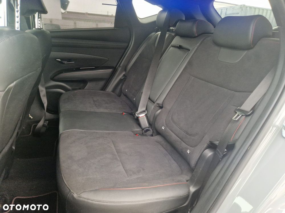 Hyundai Tucson 1.6 T-GDi HEV N-Line 2WD - 15