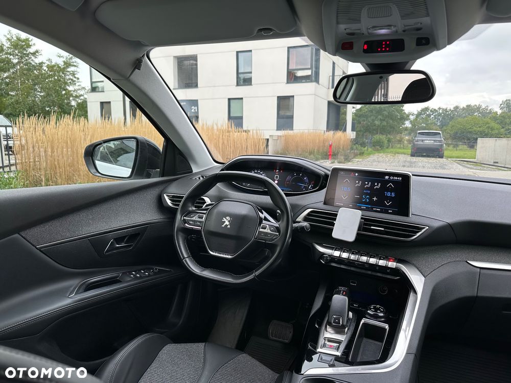Peugeot 5008 1.5 BlueHDI Allure S&S EAT8 - 18
