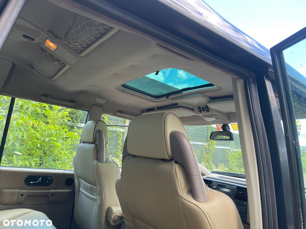 Land Rover Discovery - 14