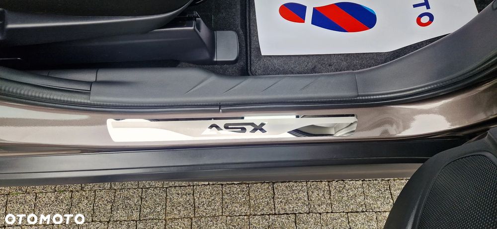 Mitsubishi ASX - 25