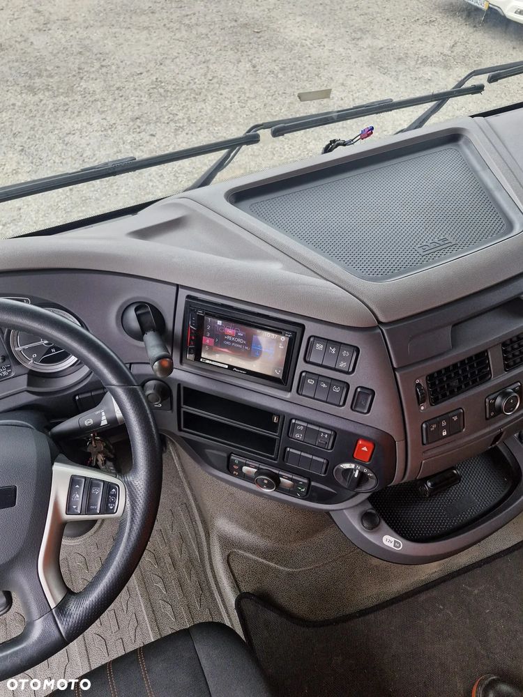 DAF - 35