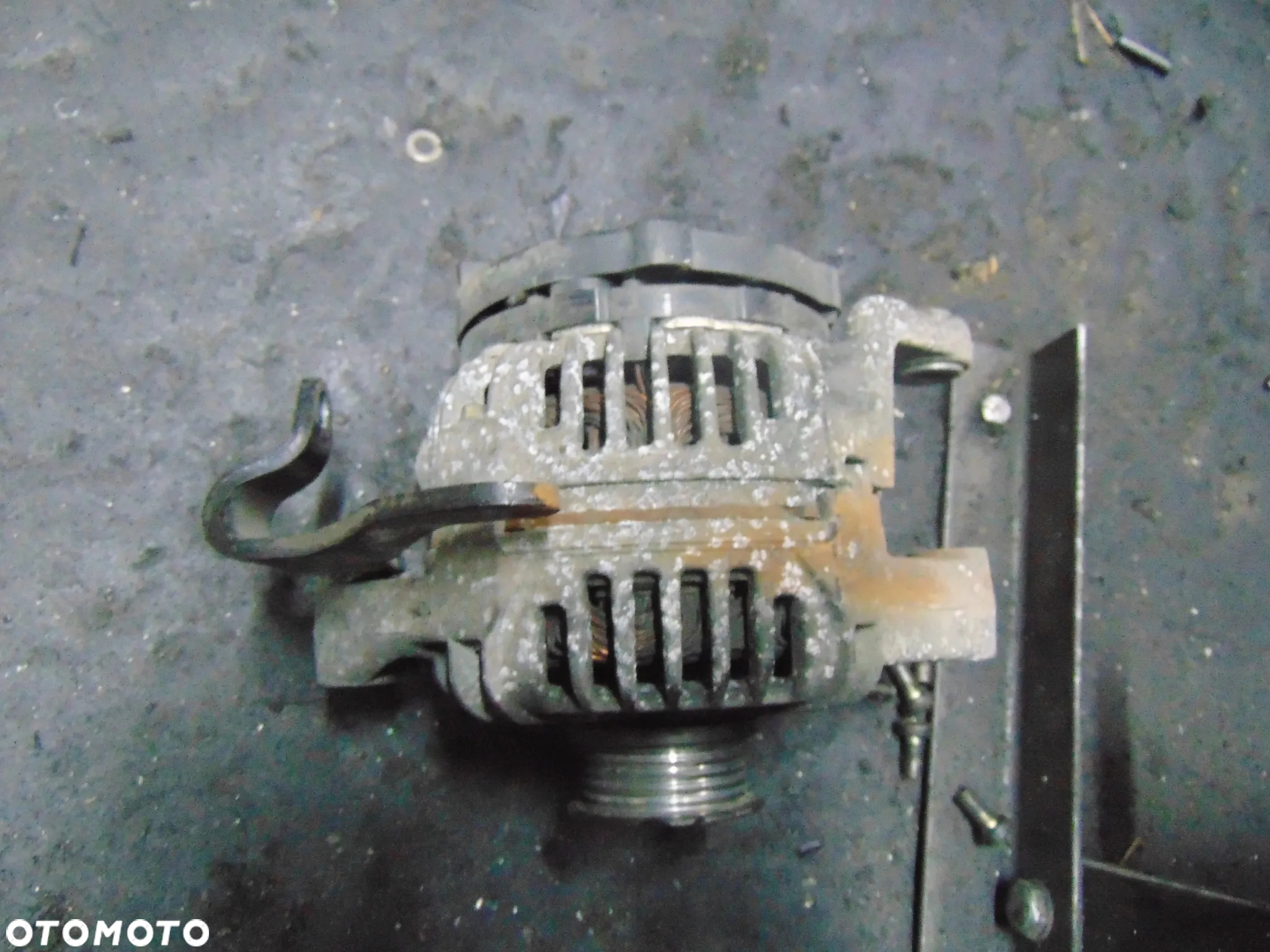 Alternator Opel Z18XE Vectra C - 6