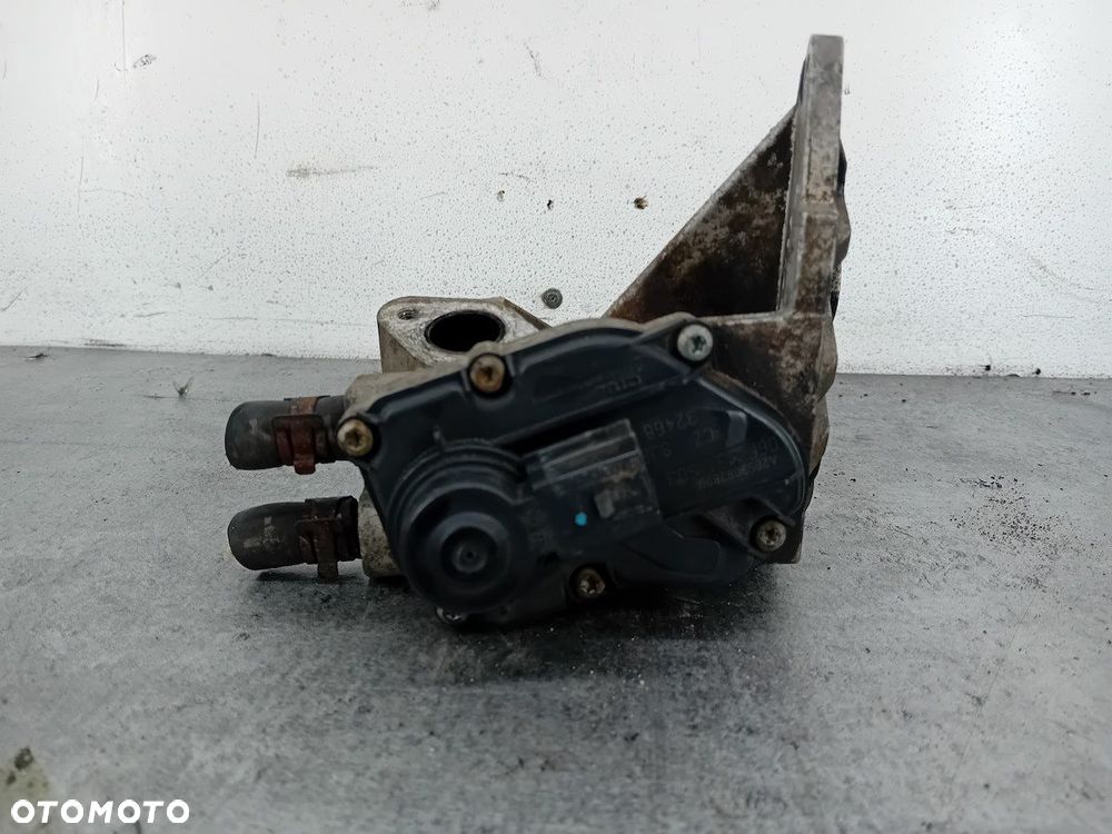 PRZEPUSTNICA EGR VW PASSAT B6 06F131503B A2C53082890 2.0 FSI - 1