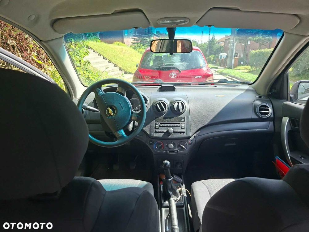 Chevrolet Aveo - 6