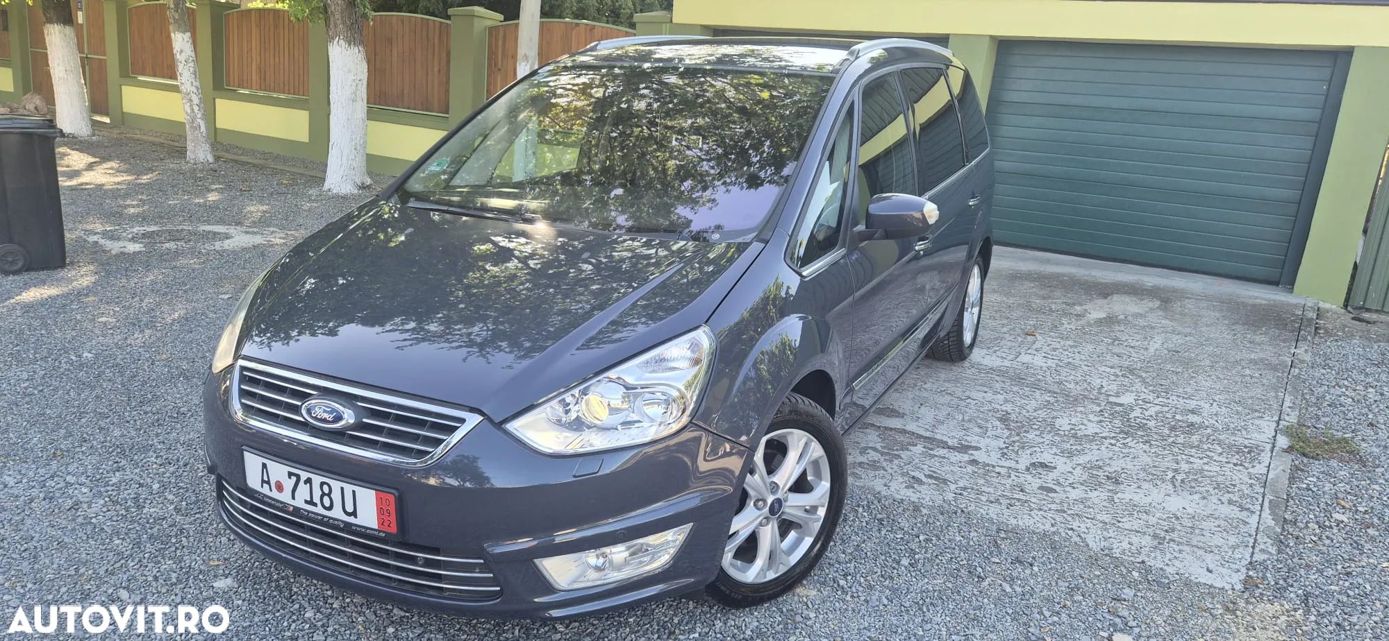 Ford Galaxy - 1