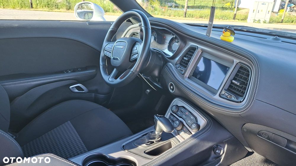 Dodge Challenger 5.7 R/T - 14