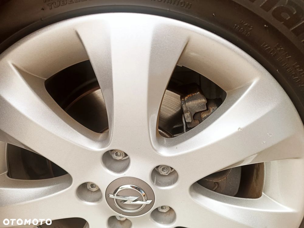 Opel Meriva - 32