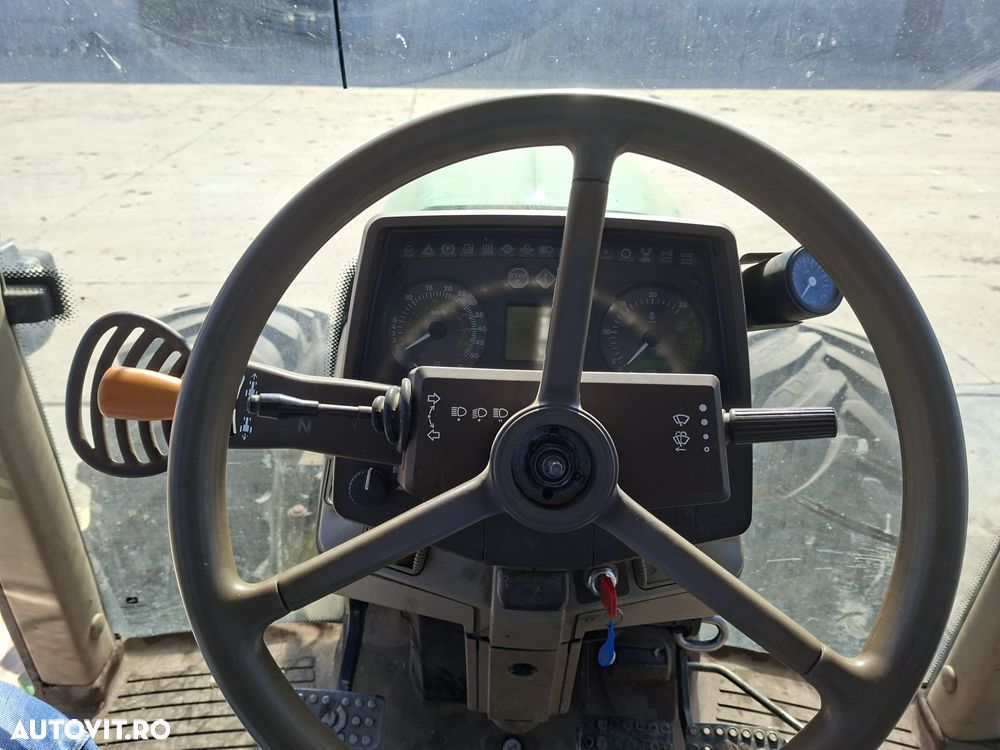 John Deere 6920S - 7
