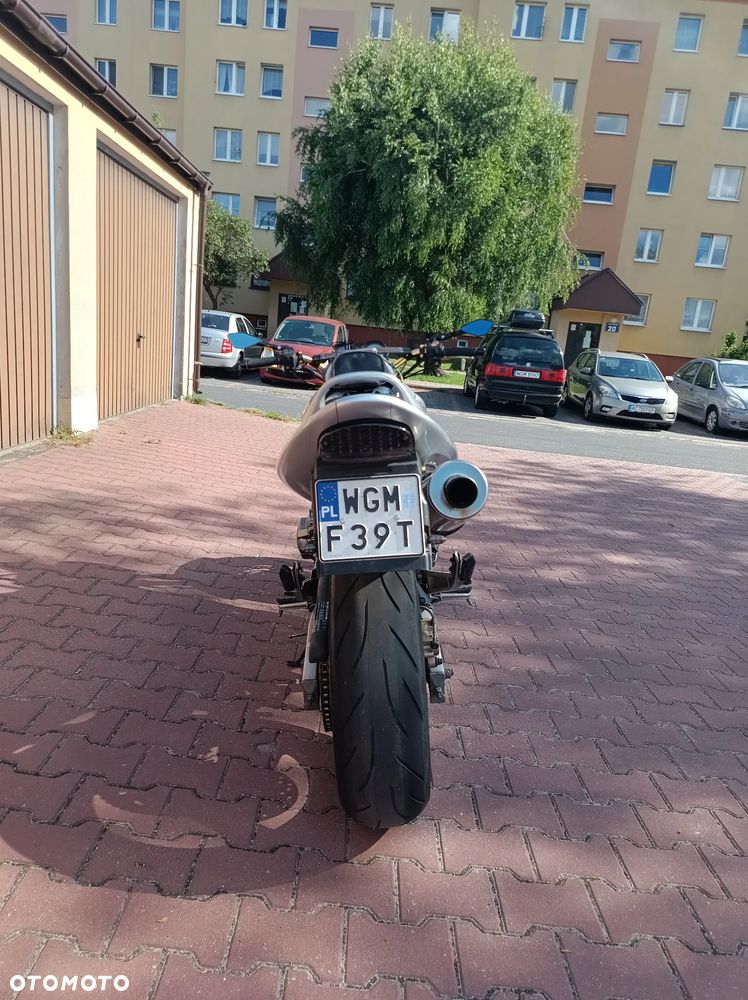 Honda CB - 8