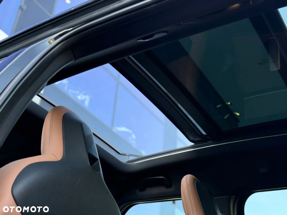 MINI Countryman E 66.5kWh Linia Favoured - 23