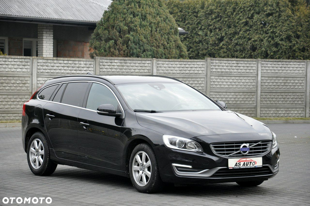 Volvo V60 D4 Drive-E Momentum - 20
