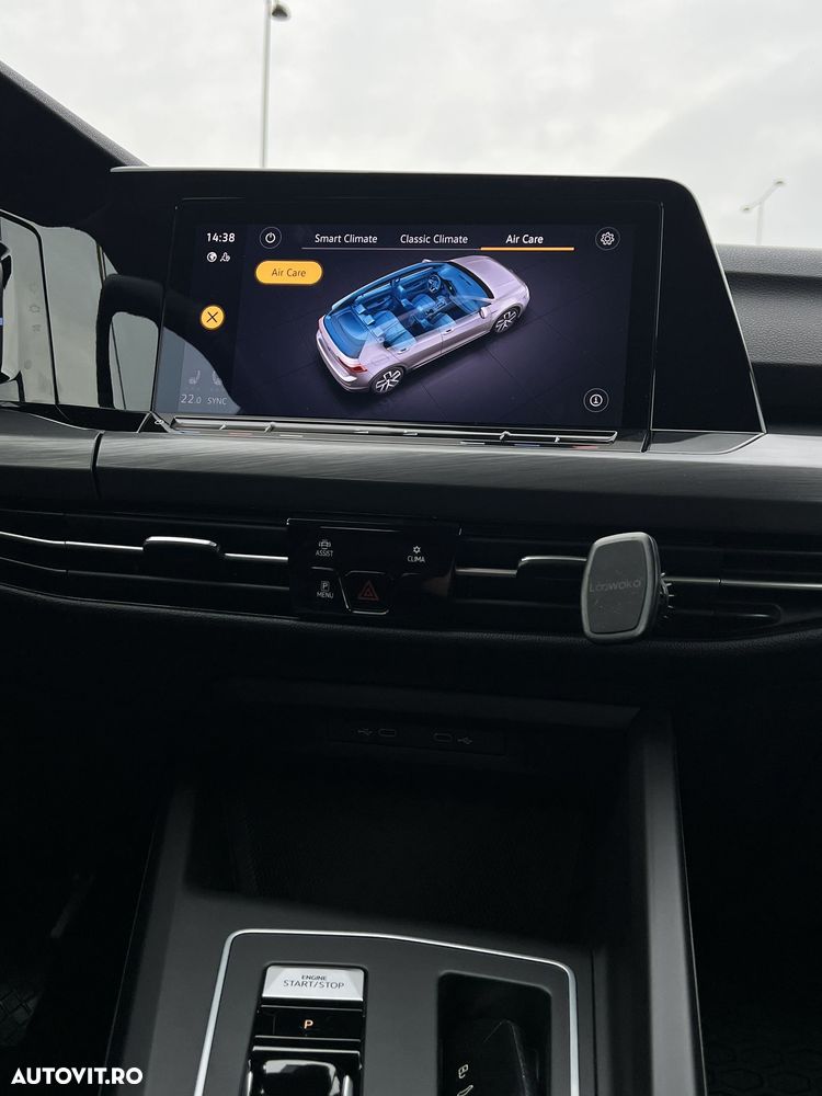 Volkswagen Golf 1.5 eTSI ACT DSG MHEV Style - 36