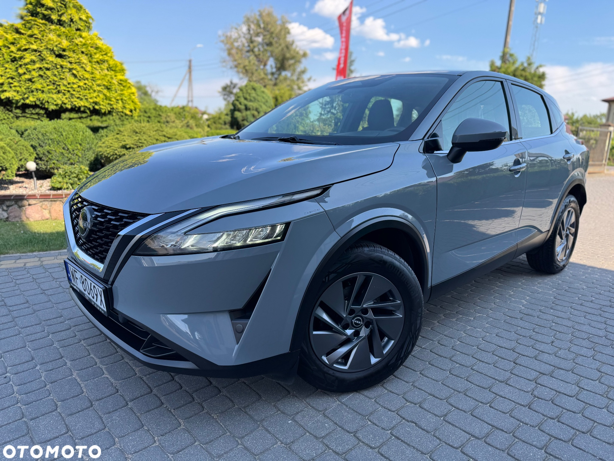 Nissan Qashqai - 2