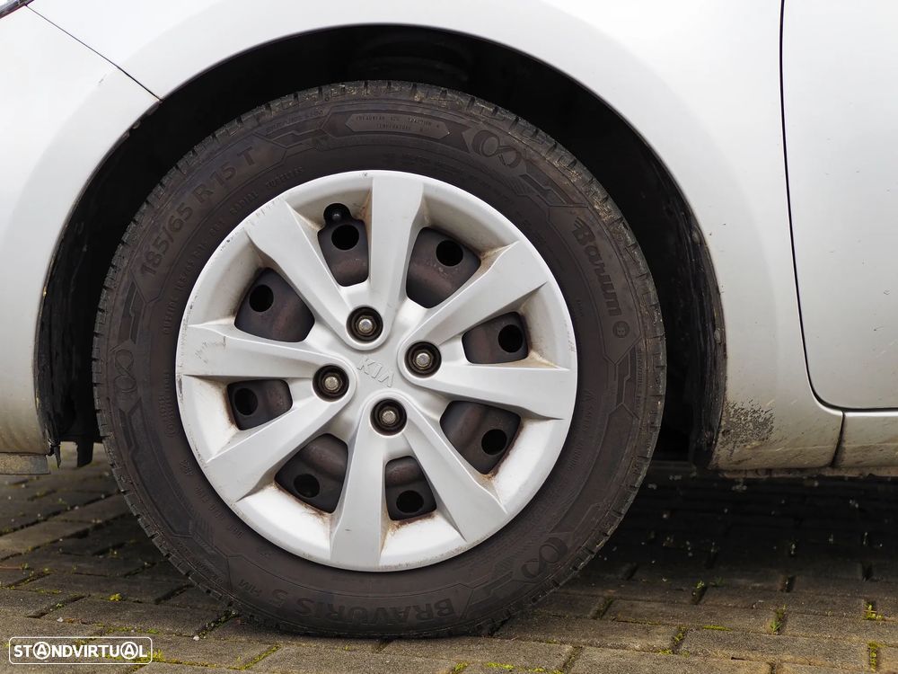 Kia Rio 1.1 CRDi EX - 12