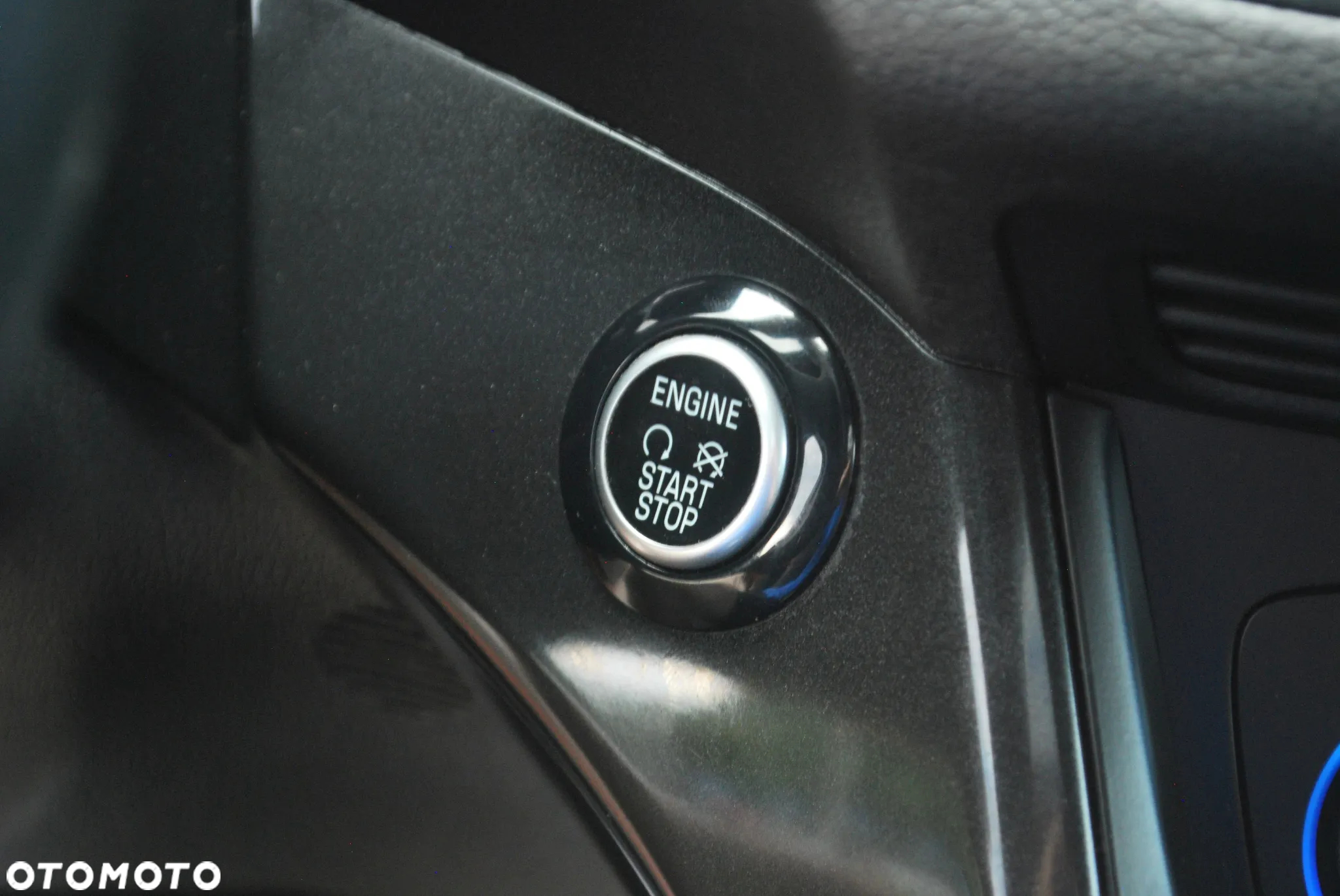 Ford Kuga - 17