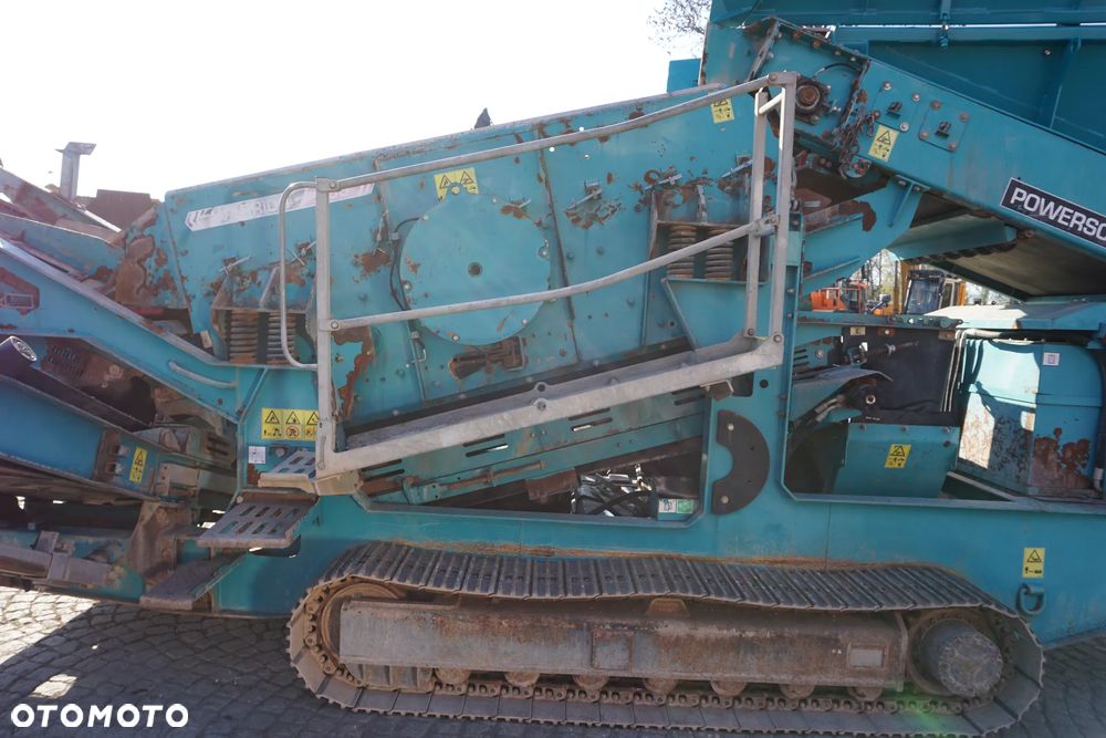 Powerscreen Warrior 800 - 8