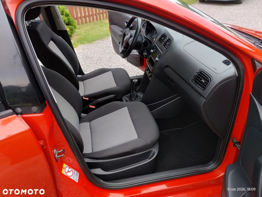 Volkswagen Polo 1.4 Comfortline - 30