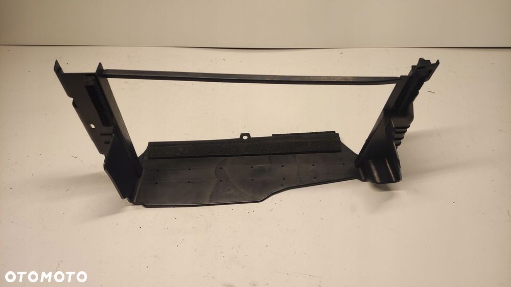 WLOT ŁAPACZ POWIETRZA KIEROWNICA POWIETRZA KIA SPORTAGE V 21-25 29135-R2000 - 2