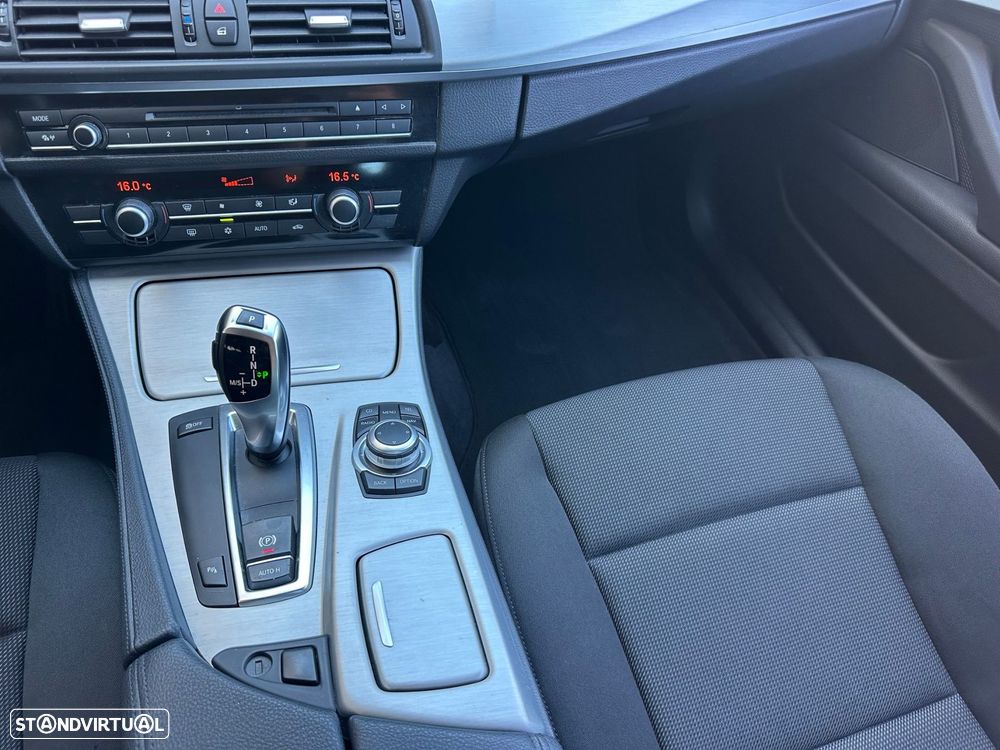 BMW 520 d Auto - 21