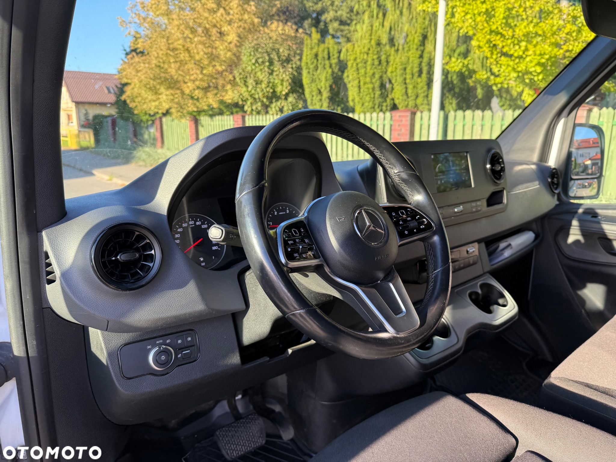 Mercedes-Benz Sprinter 317 - 17