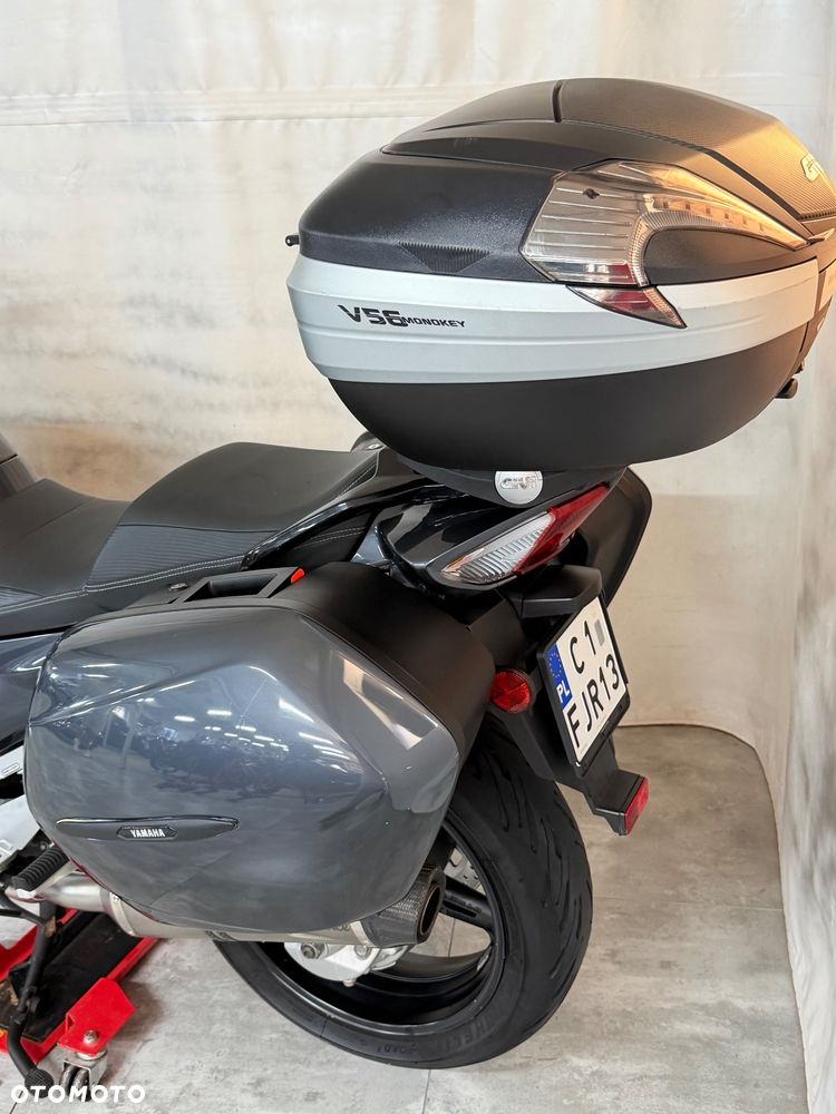 Yamaha FJR - 22
