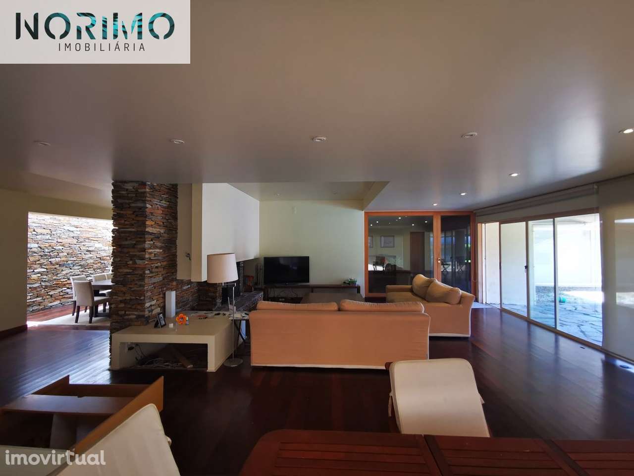 Moradia com Piscina (frente Rio Cávado) - Grande imagem: 5/27