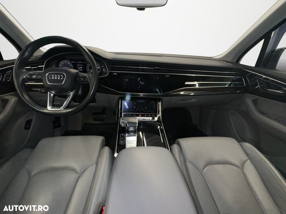 Audi Q7 - 12
