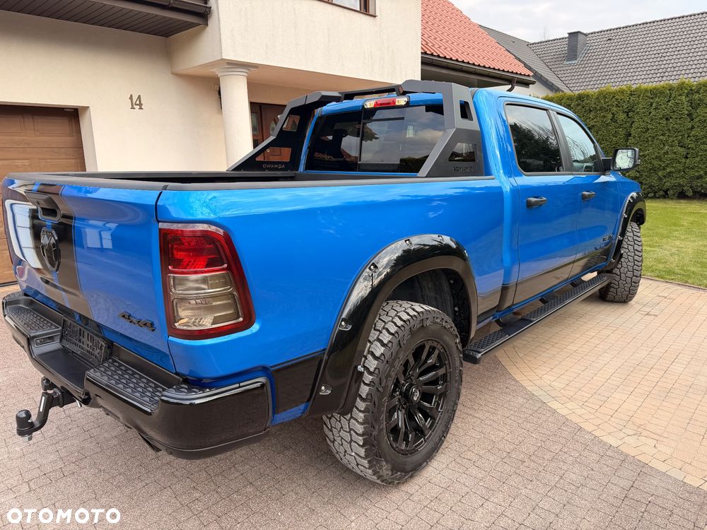 RAM 1500 Crew Cab Shortbed Bighorn - 6