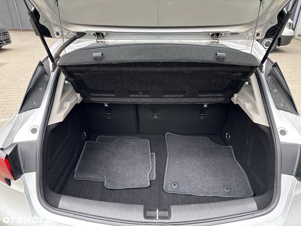 Opel Astra 1.4 T GPF Elite - 18
