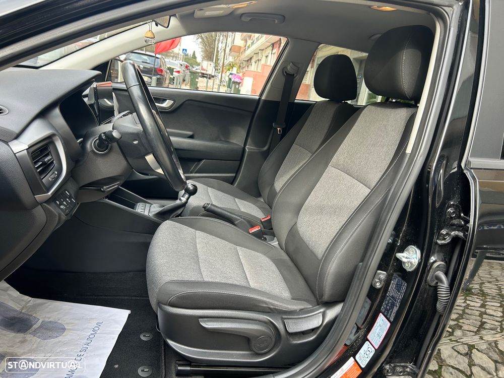 Kia Stonic 1.2 Dynamic - 12