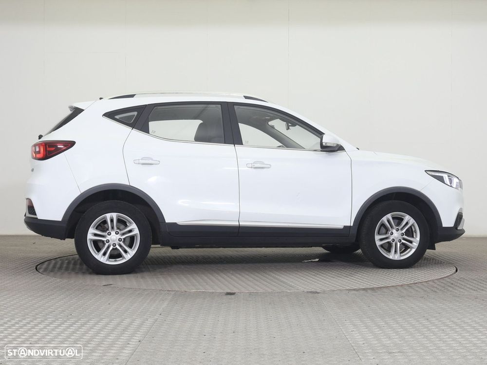 MG ZS - 7