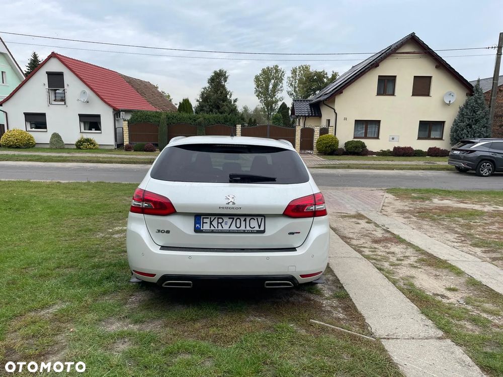 Peugeot 308 - 4