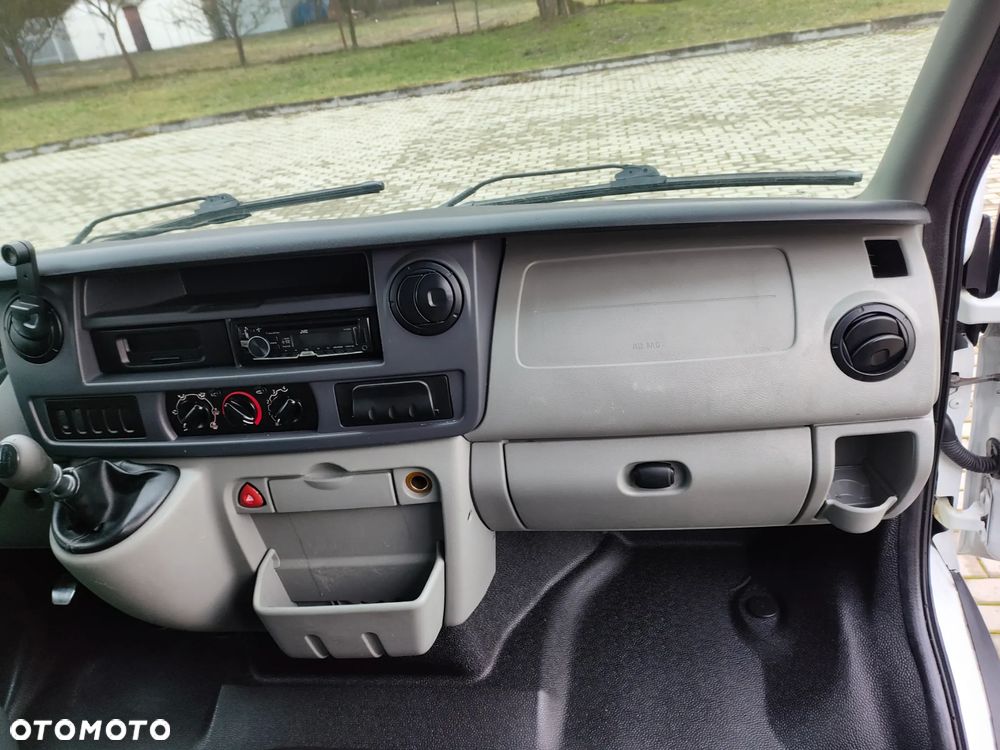 Renault Master - 19