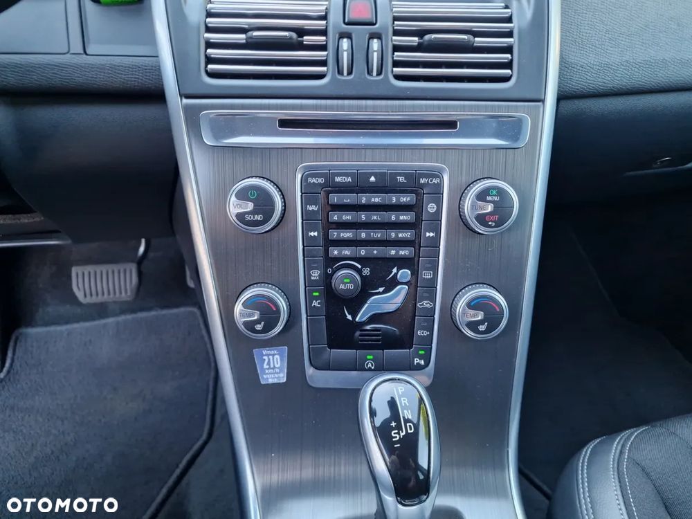Volvo XC 60 D4 Drive-E Summum - 32
