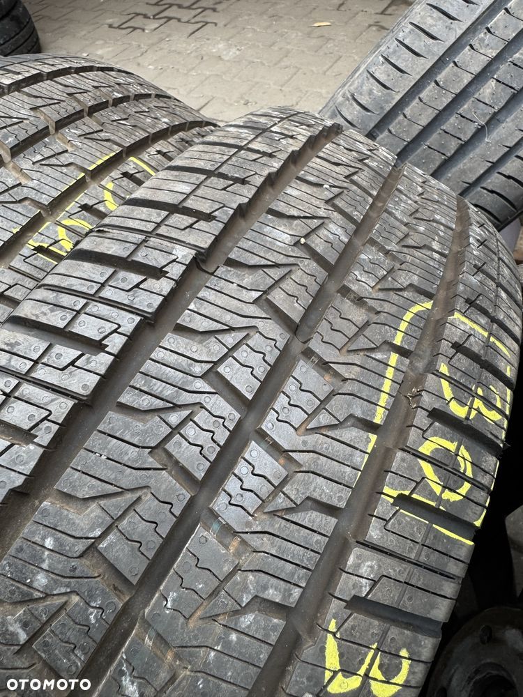 Nowe demo opony wielosezonowe do busa 215/65/16c Continental 4 sztuki 2021r - 2