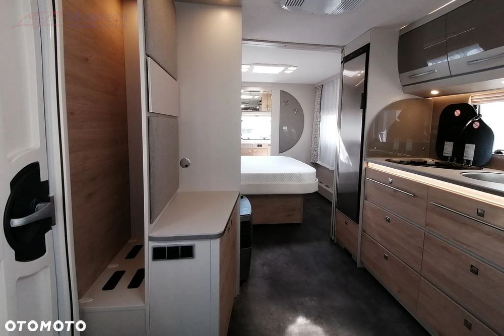Dethleffs Nomad 650 RQT - 13