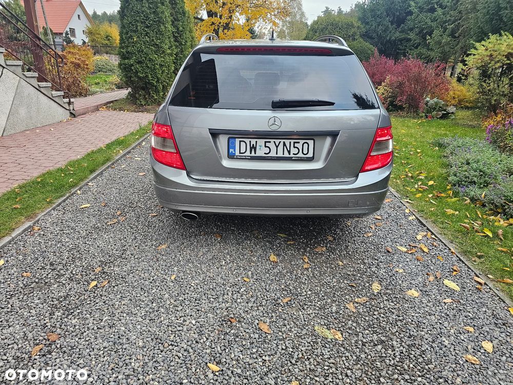 Mercedes-Benz C-Class 2008 photo 5