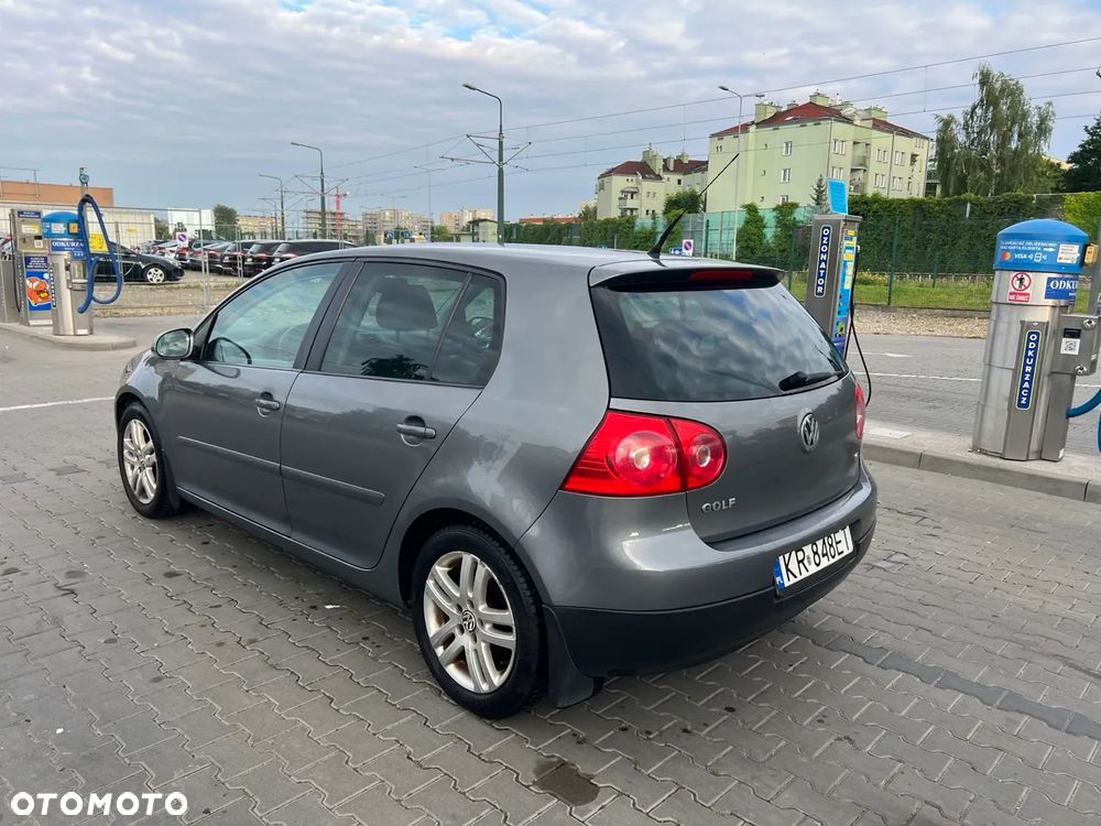 Volkswagen Golf 1.6 Trendline - 8