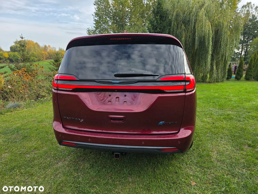 Chrysler Pacifica - 7